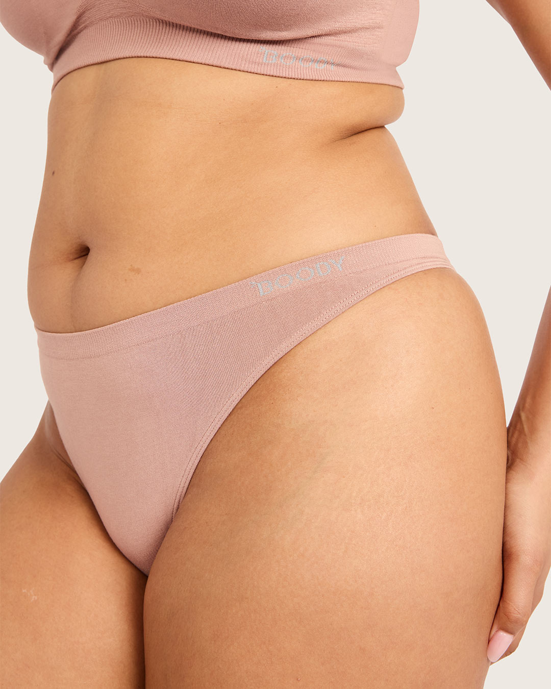G-String - Chai
