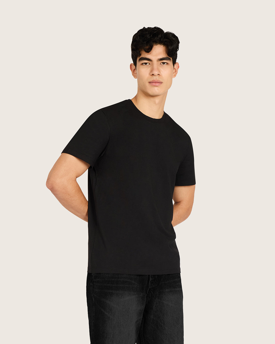 Men's Classic Crew Neck T-Shirt - Black