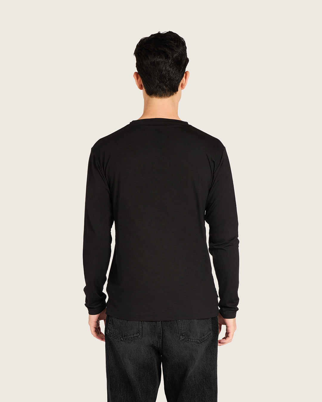 Men's Classic Long Sleeve T-Shirt - Black
