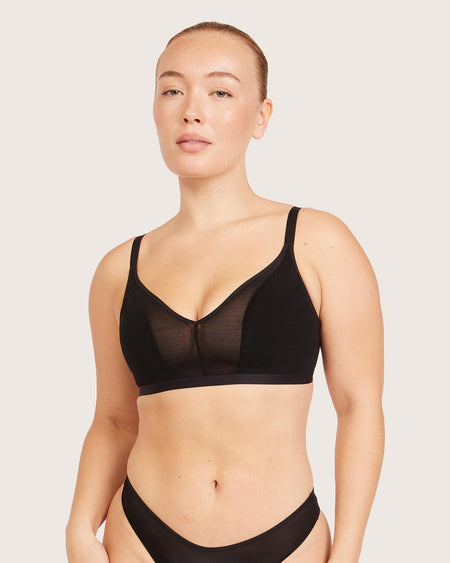 Model's Photo - 