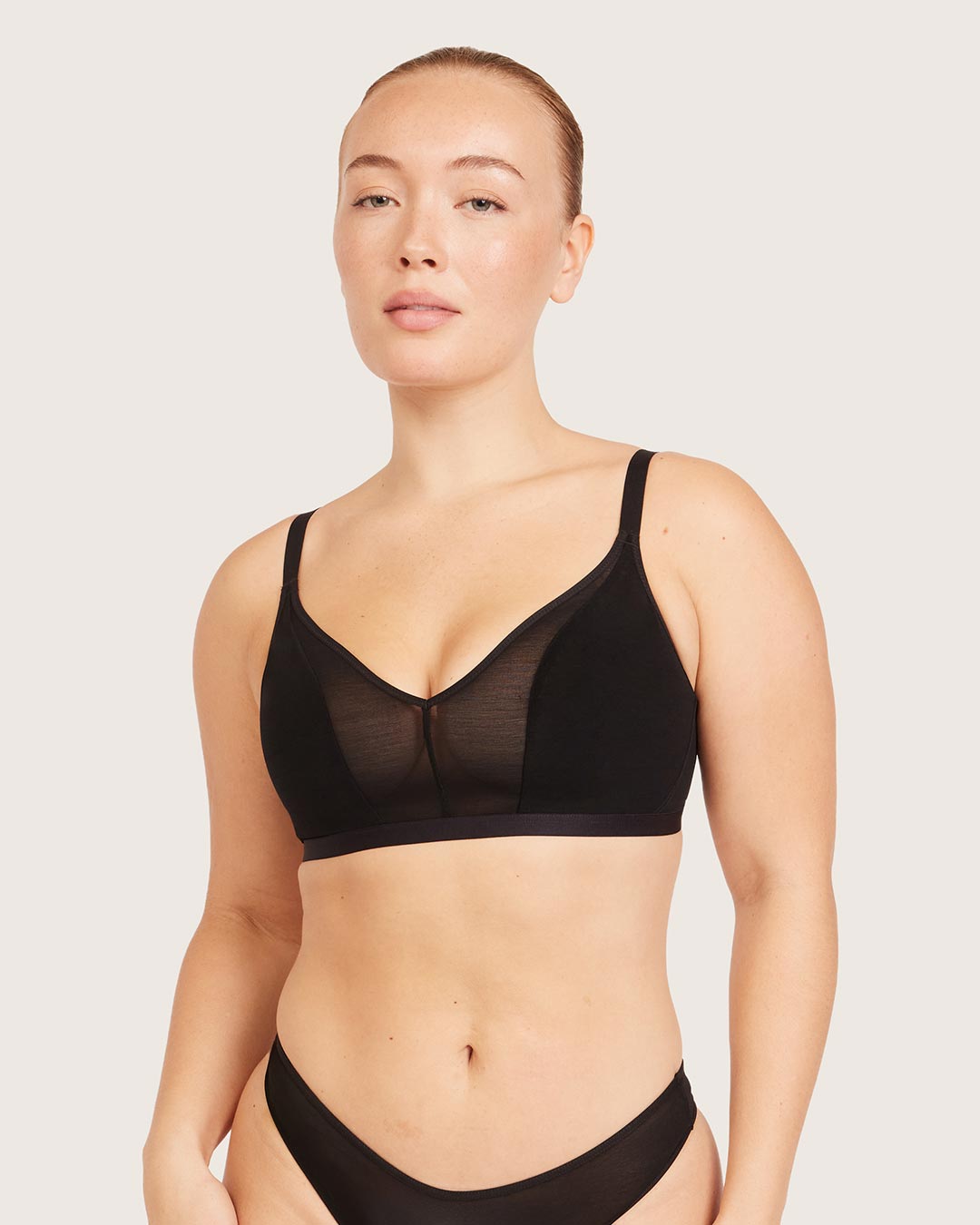 FreeMesh Crop Bralette - Black
