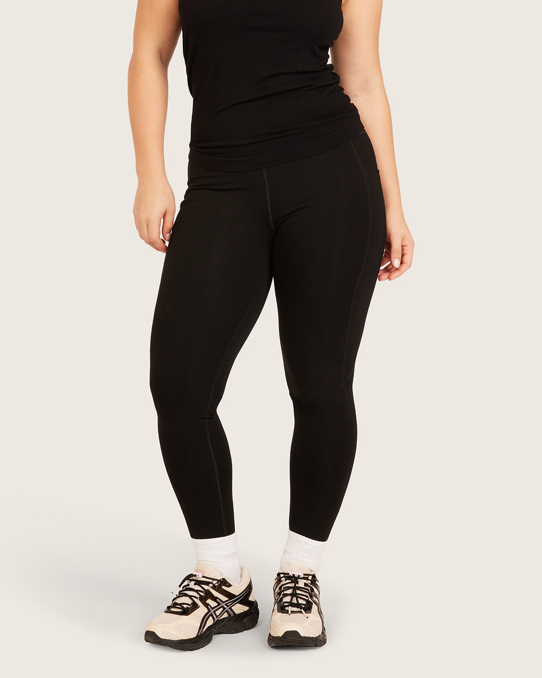 High Waist Leggings with Pocket - Black