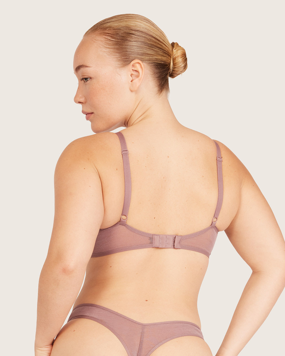 FreeMesh Plunge Bralette - Mauve