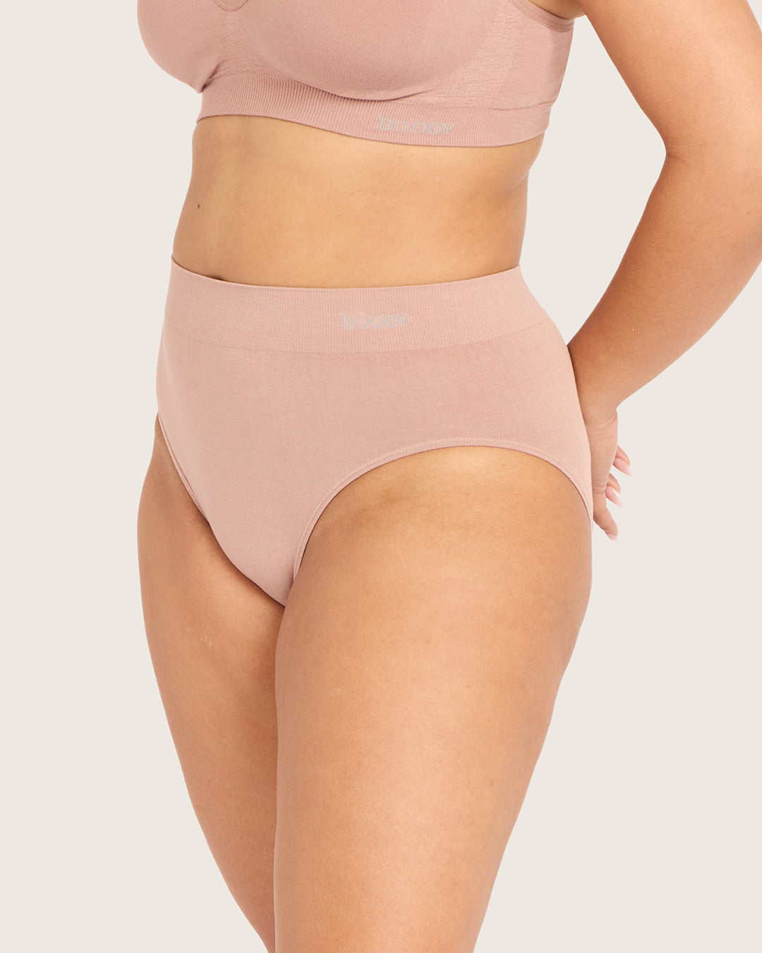 Full Briefs - Chai