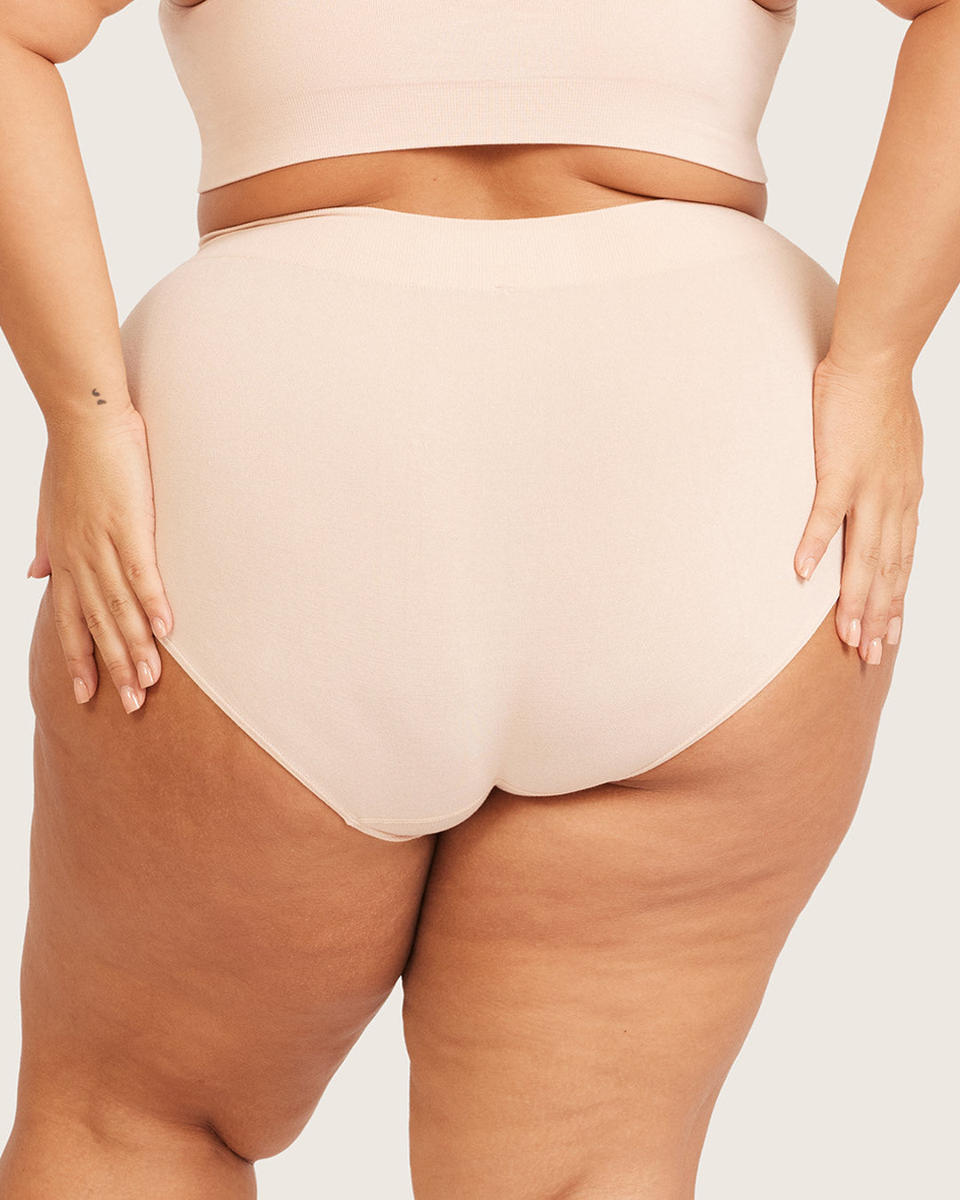 Full Coverage Briefs - Shell