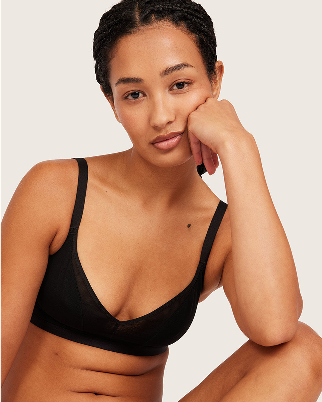 FreeMesh Crop Bralette - Black