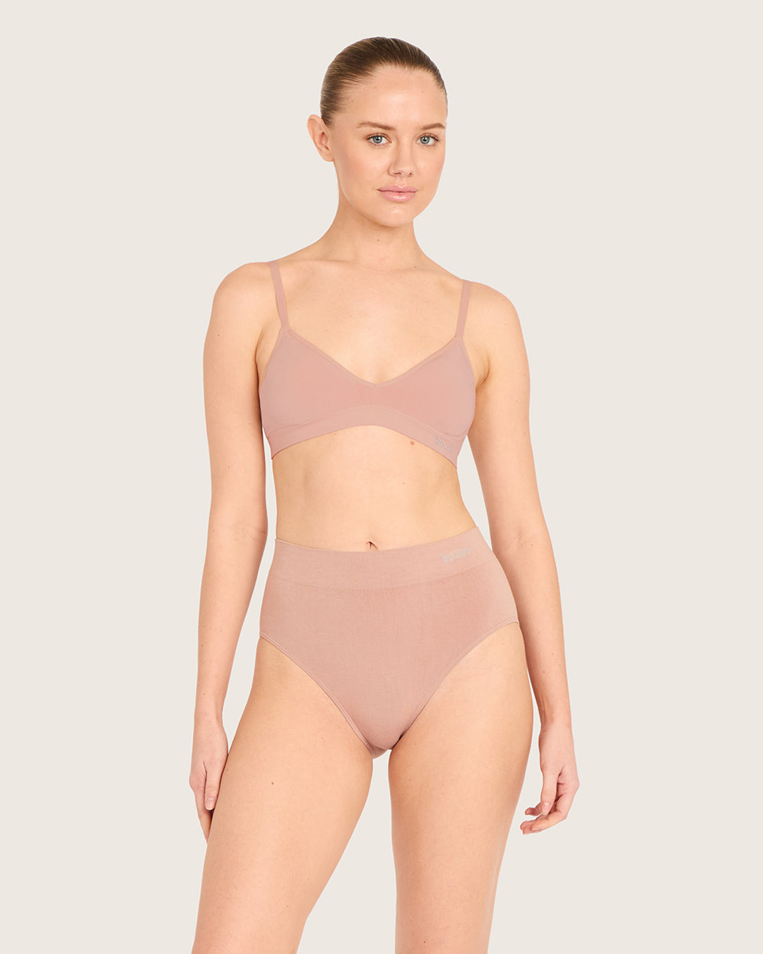Full Briefs - Chai